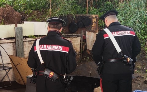 Ordigno bellico trovato durante la manutenzione di un fosso