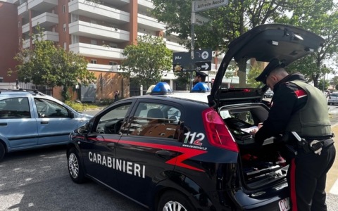 Sventato agguato tra tifosi, nove denunciati con spranghe e coltelli