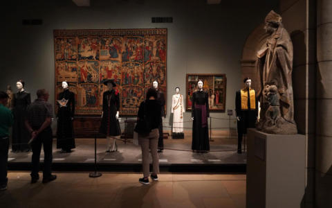 Presentazione del volume ‘Visti da Fuori’ alla Contrada del Bruco