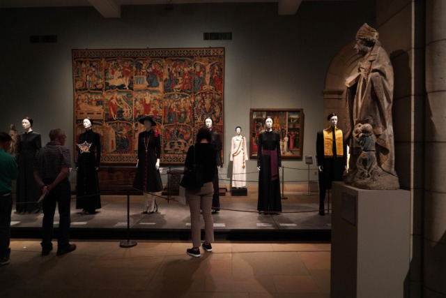 Presentazione del volume ‘Visti da Fuori’ alla Contrada del Bruco