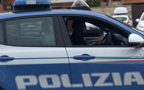 Rimozione di bivacco all’Antiporto di Camollia