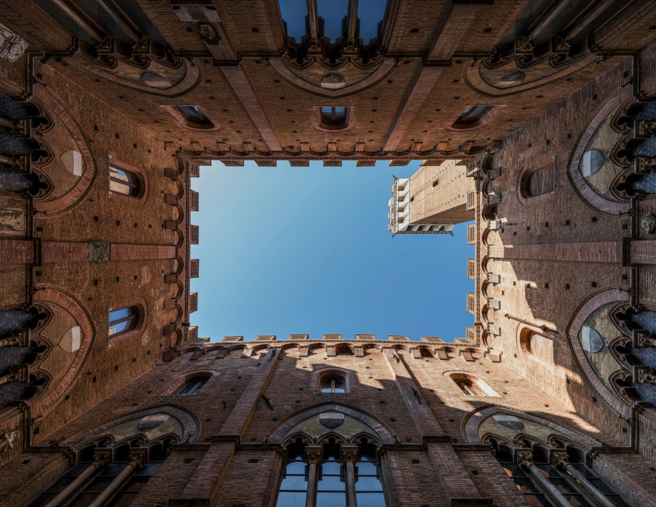 A Siena cinque visite per riscoprire storia e luoghi di Palazzo