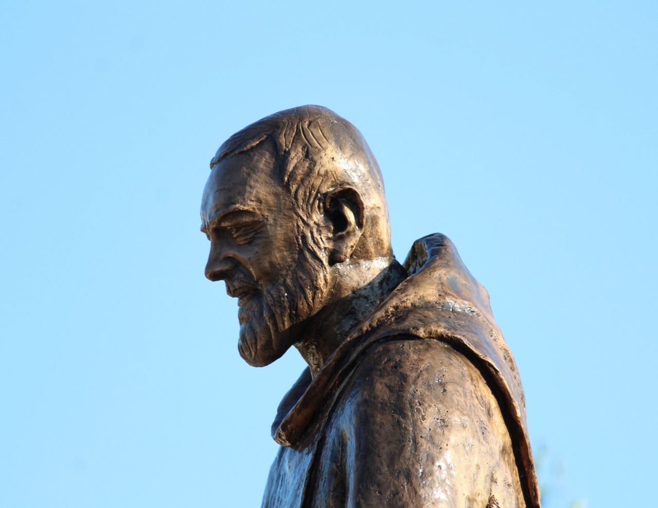 Tre incontri con Padre Pio nel libro di Pier Ferruccio Mennucci